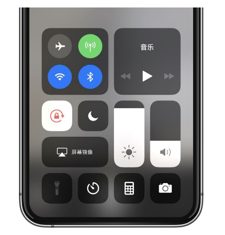 琼山苹果14维修店分享iPhone 14手电筒按键灰了怎么办 